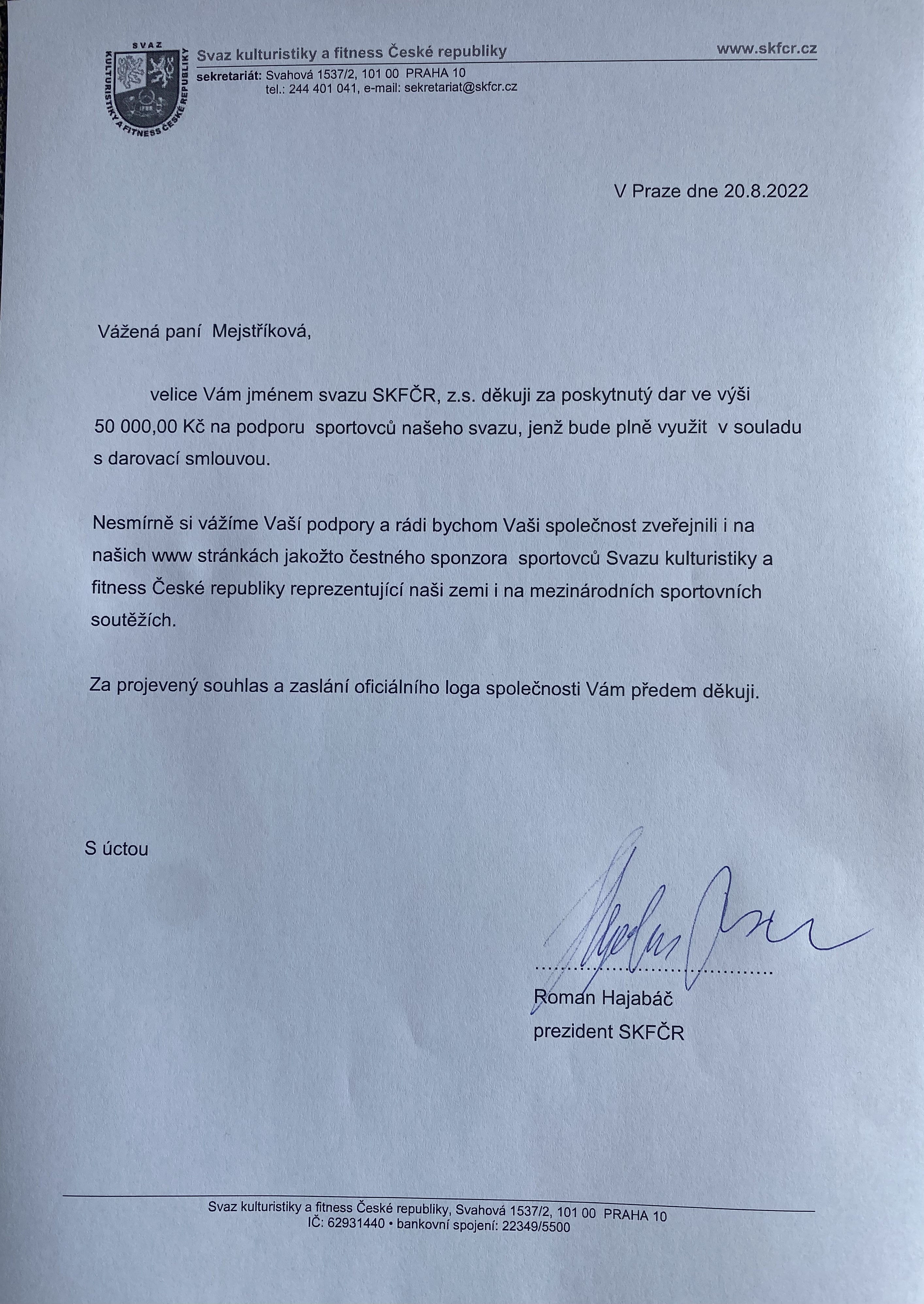 7E1A06E2-52A5-40BC-8B3E-13237705AFFB